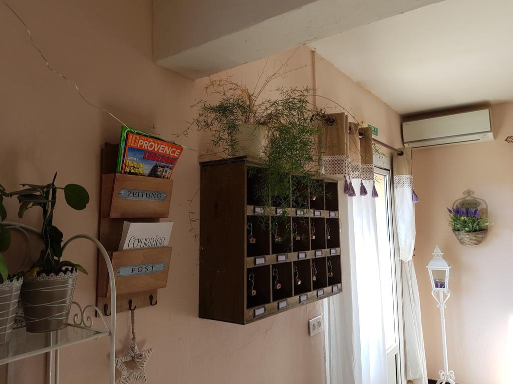 Hotel Carina Apt Εξωτερικό φωτογραφία